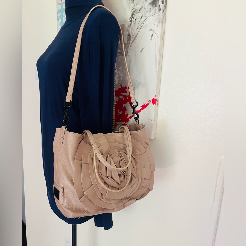 Valentino Petale Leather Shoulder Bag ❤️‍🔥